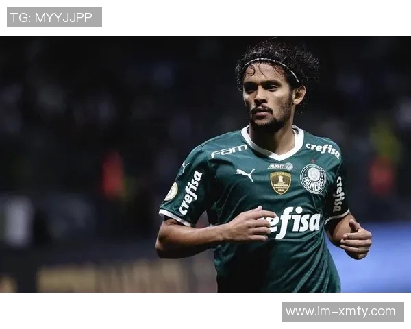 基多主帅坦言帕尔梅拉斯球场如同学校操场球队在对抗中遭遇全面压制